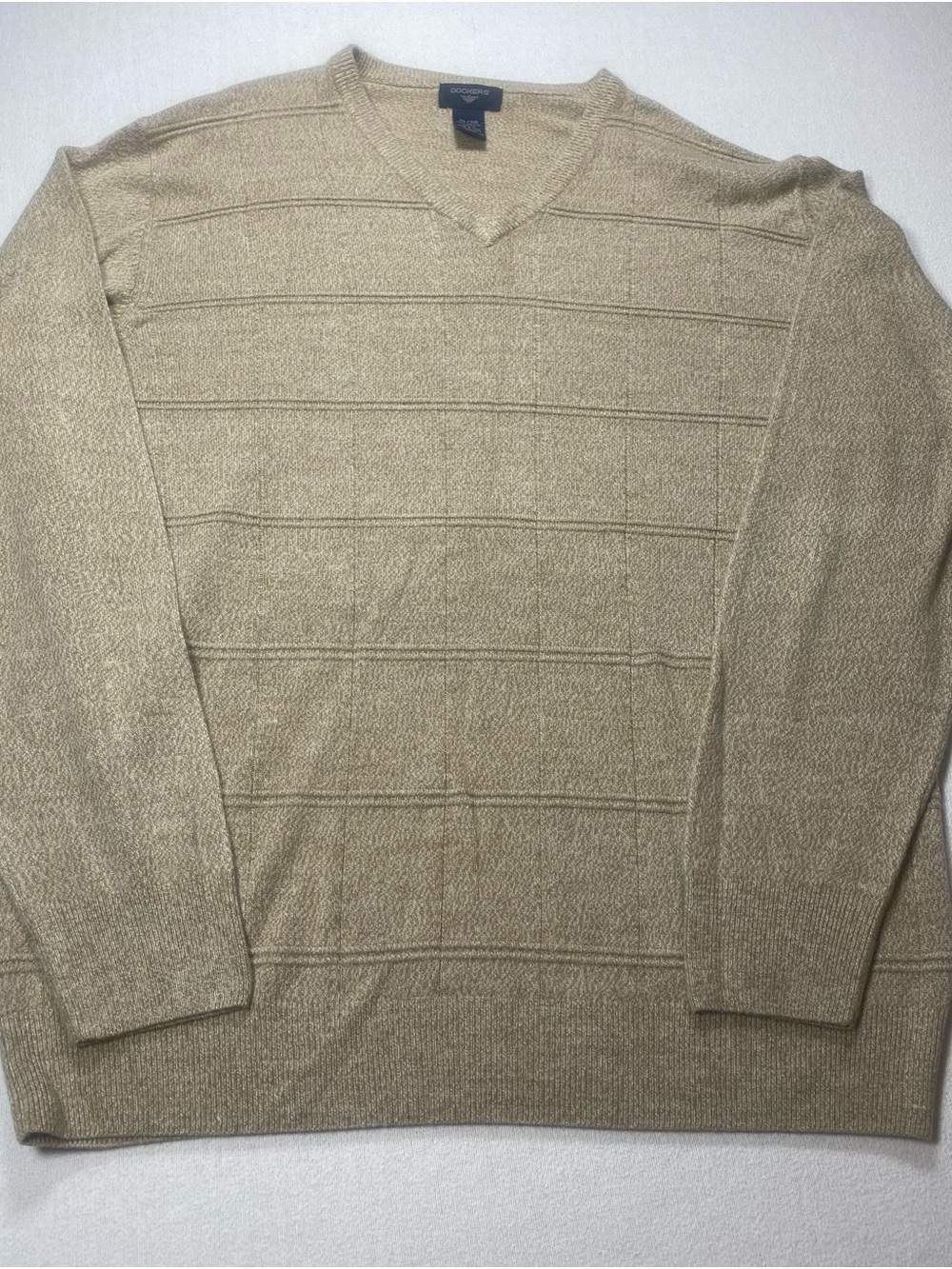 Dockers Men's V-Neck Sweater in Light Tan